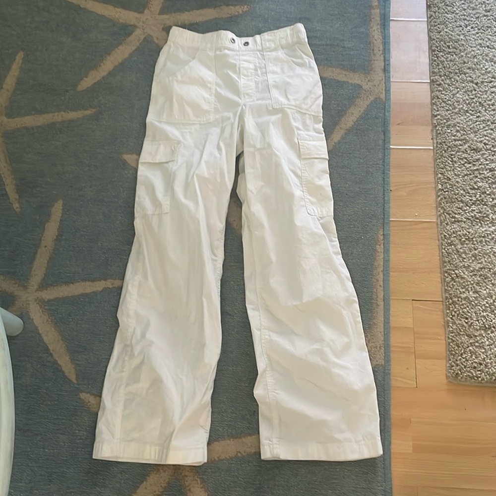 Hollister white cargo pants